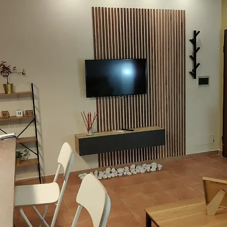 Michele'S House-2
